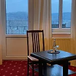 & Restaurant Bergschloesschen Hotel