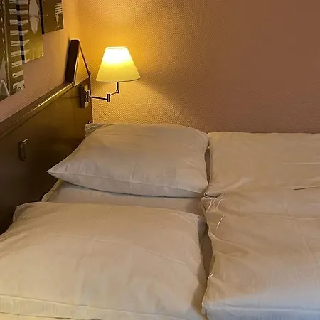 & Restaurant Bergschloesschen 3*