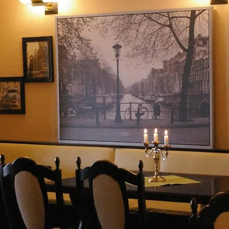 & Restaurant Bergschloesschen Hotel 3*