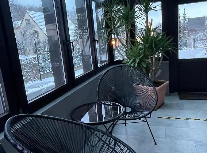 & Restaurant Bergschloesschen Hotel 3*