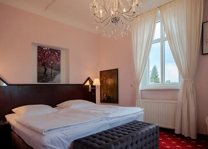 & Restaurant Bergschloesschen 3*