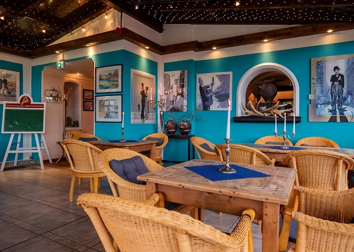 & Restaurant Bergschloesschen فندق