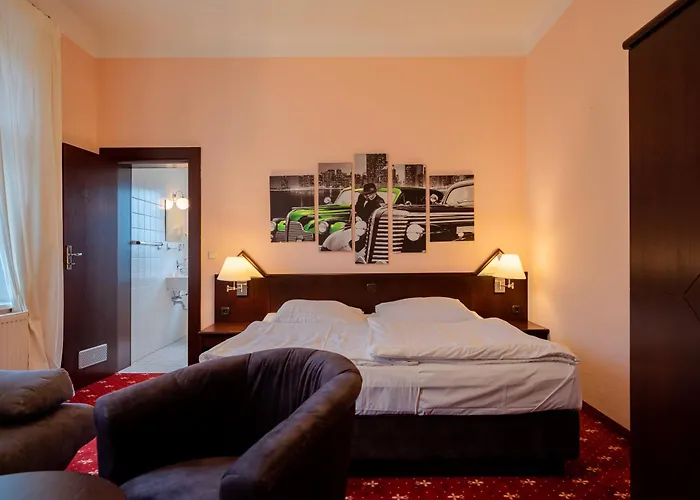 & Restaurant Bergschloesschen Hotel